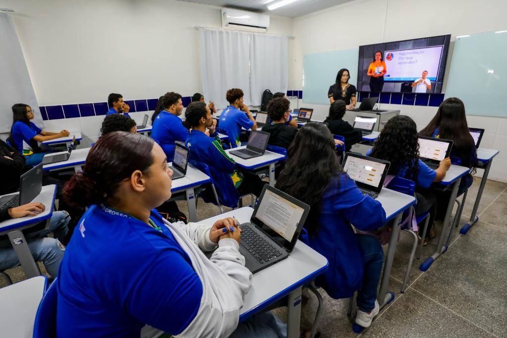 Prêmio Educador Nota 10 abre inscrições e inclui gestores escolares em nova categoria - 